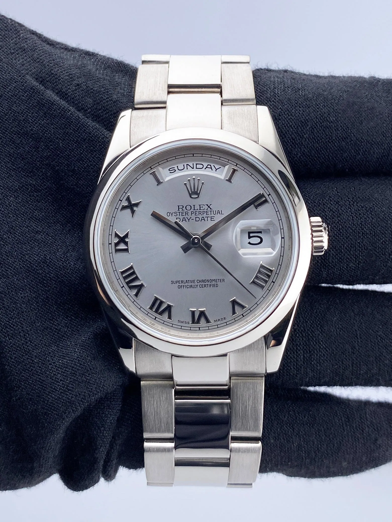 Rolex Day-Date 118209 Silver Dial 18K White Gold Mens Watch