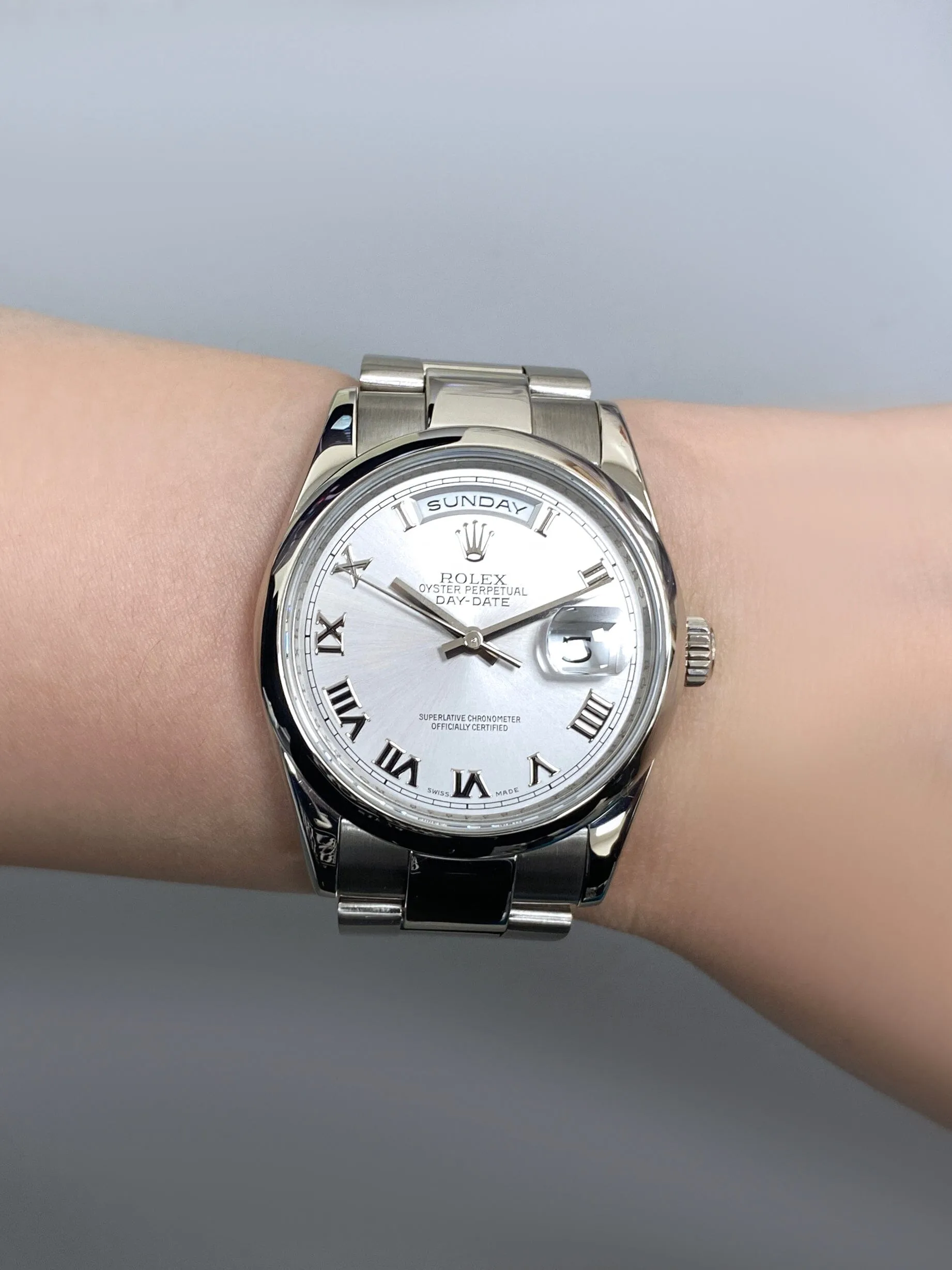Rolex Day-Date 118209 Silver Dial 18K White Gold Mens Watch