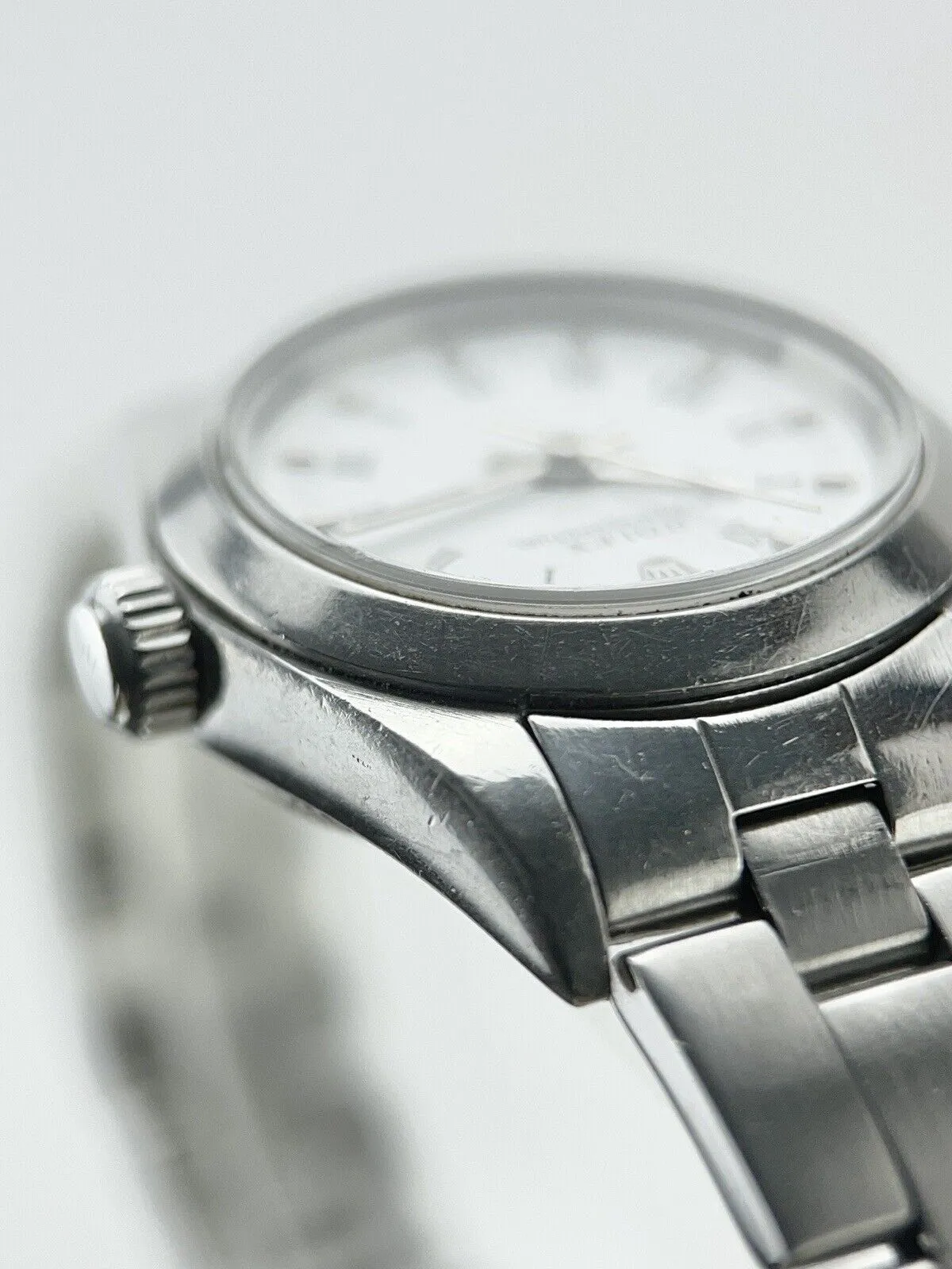 Rolex Oyster Perpetual 24 Stainless Steel White 24mm Automatic Women’s Watch