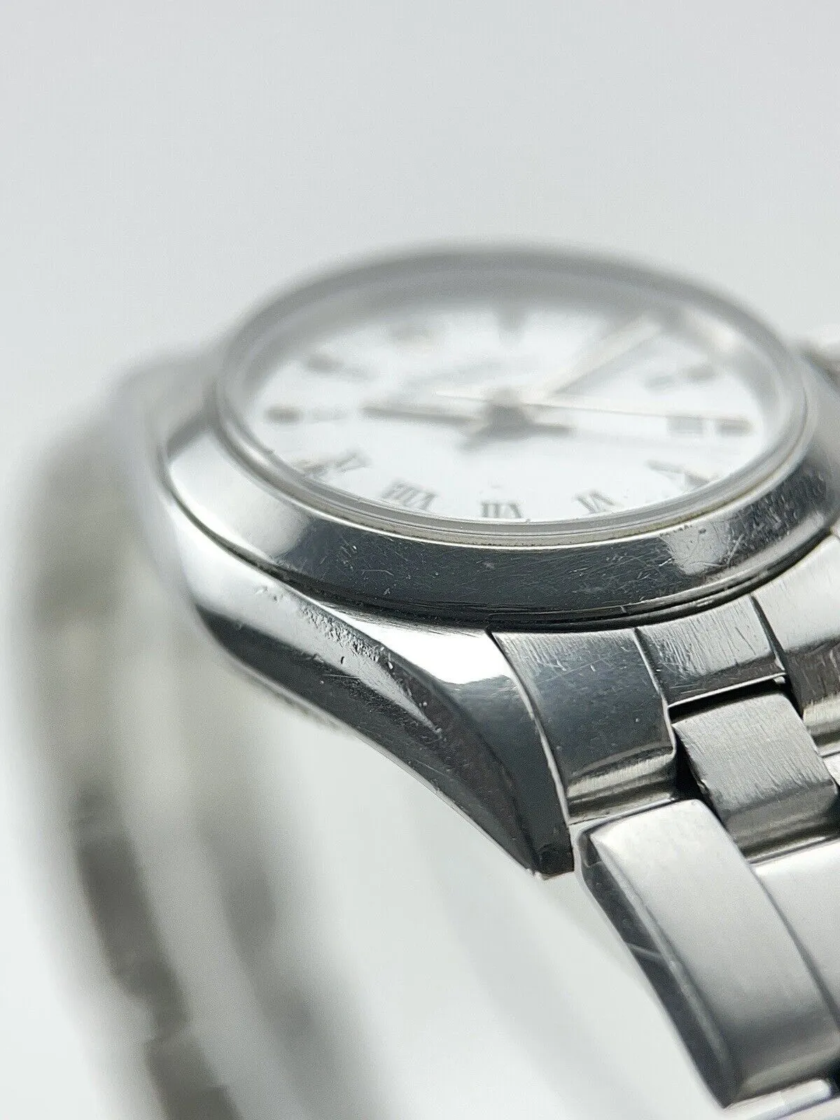 Rolex Oyster Perpetual 24 Stainless Steel White 24mm Automatic Women’s Watch