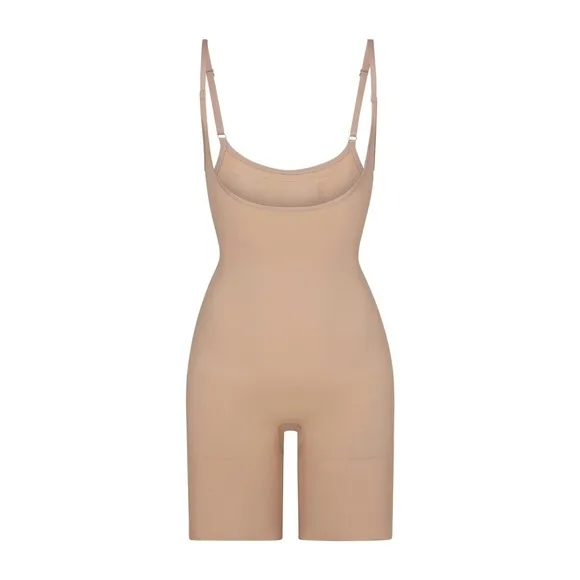 SKIMS NWOTSeamless Sculpt Butt Lifting Open Bust Bodysuit Beige Women’s Large