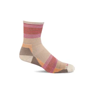 Sockwell Womens Cadence Moderate Compression 3/4 Crew Socks
