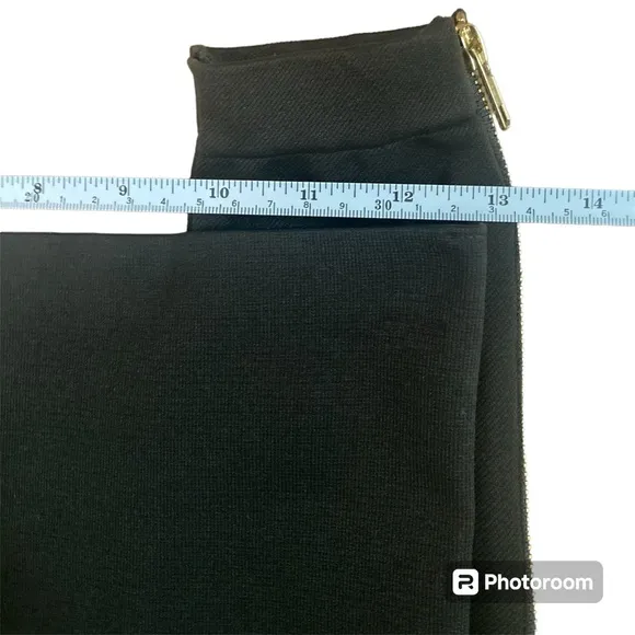 Spanx Look At Me Now Side Zip Leggings size L