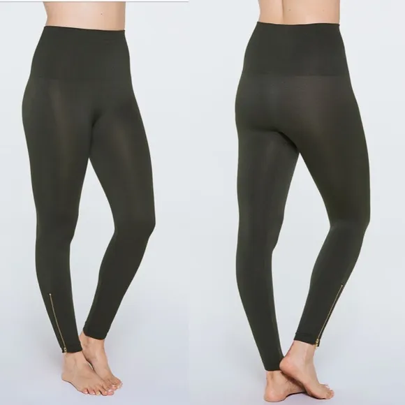 Spanx Look At Me Now Side Zip Leggings size L