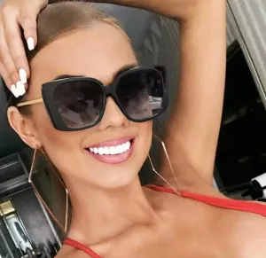 SQUARE OVER SIZED METAL SUNGLASSES