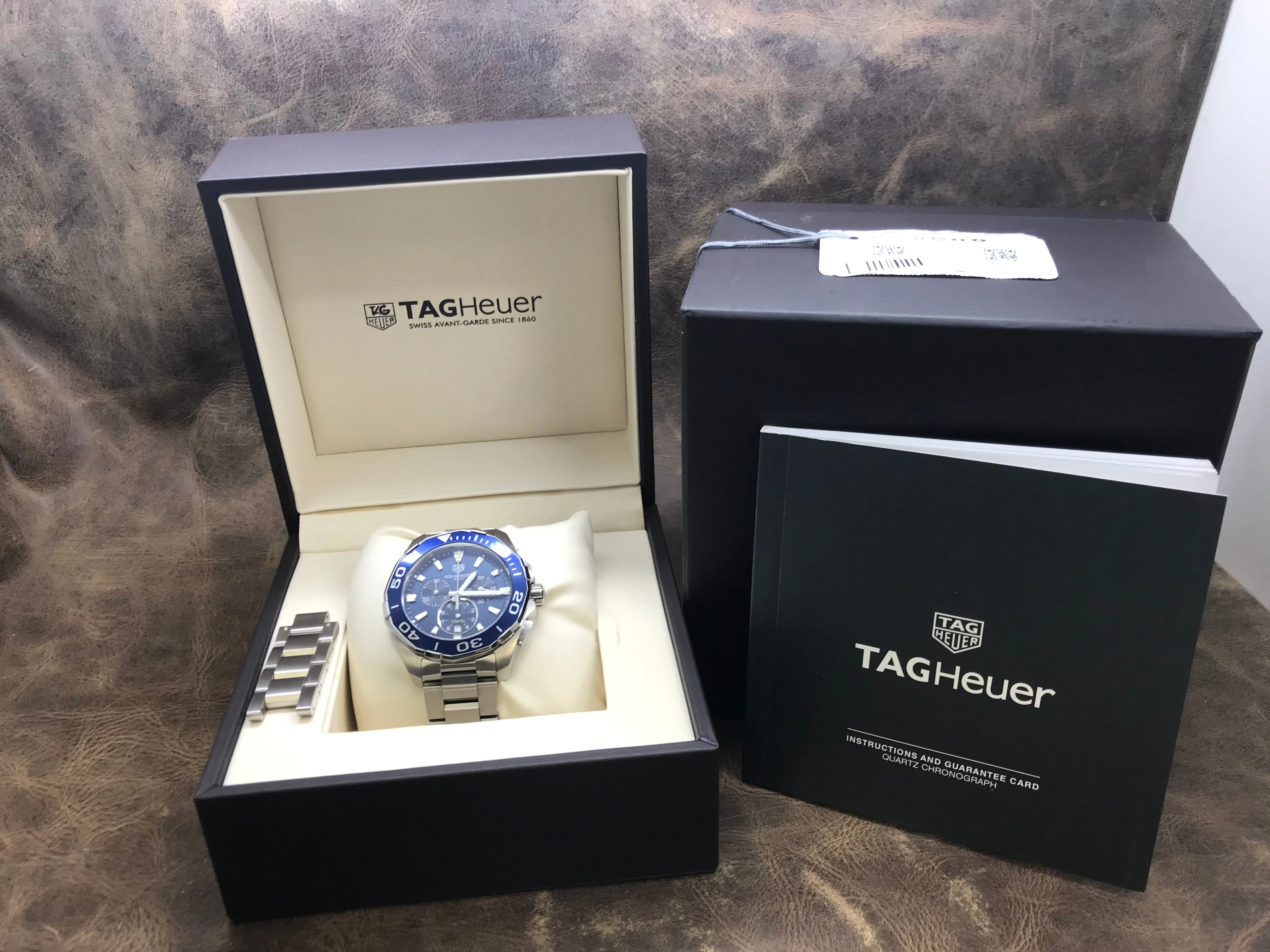 TAG Heuer Aquaracer CAY111B.BA0927 Blue Dial Quartz Men's Watch