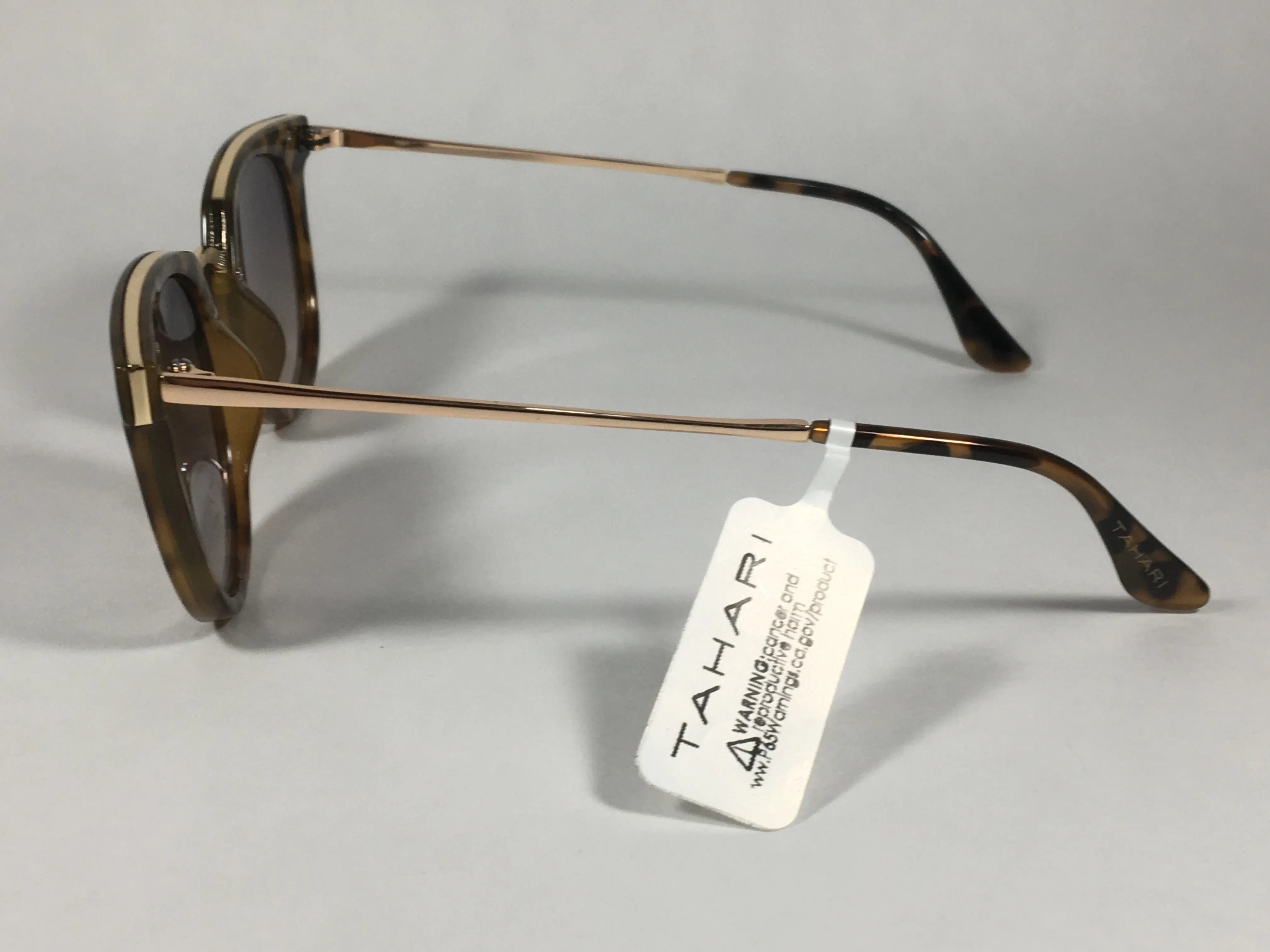 Tahari Round Sunglasses Brown Tortoise Gold Frame Gray Gradient Lens TH713 TS