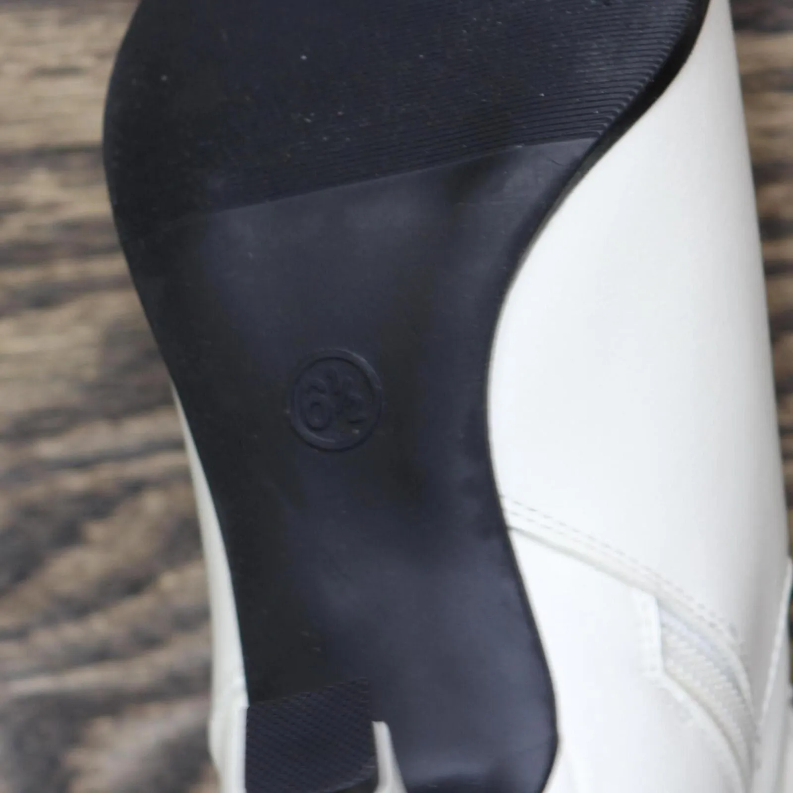 Universal Thread Jenson Western Cowboy Boots Memory Foam Insole Off White 6.5M