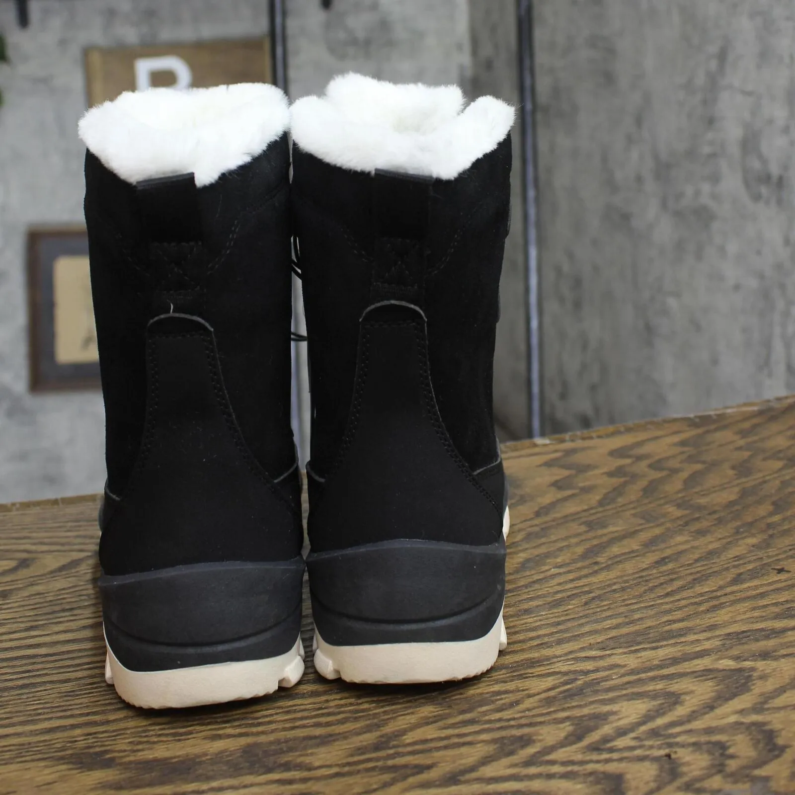 Universal Thread Womens Corie Winter Hiker Boots 91319899 Jet Black 8M
