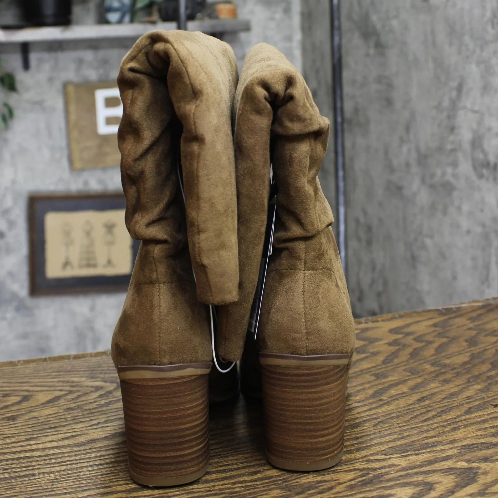 Universal Thread Womens Junie Wide Calf Tall Boots 90975015 Taupe Brown 6M-WC