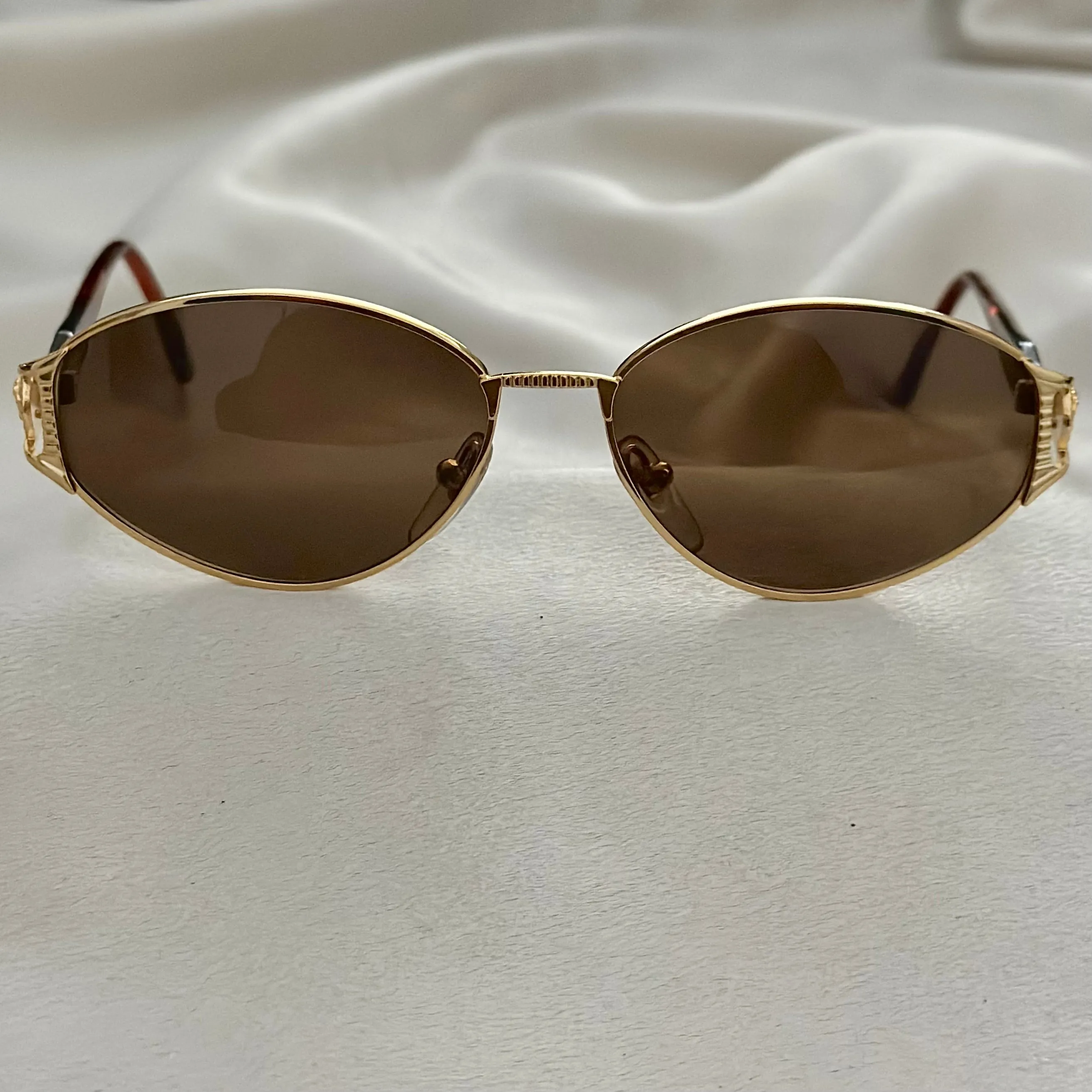 VINTAGE VERSACE SUNGLASSES