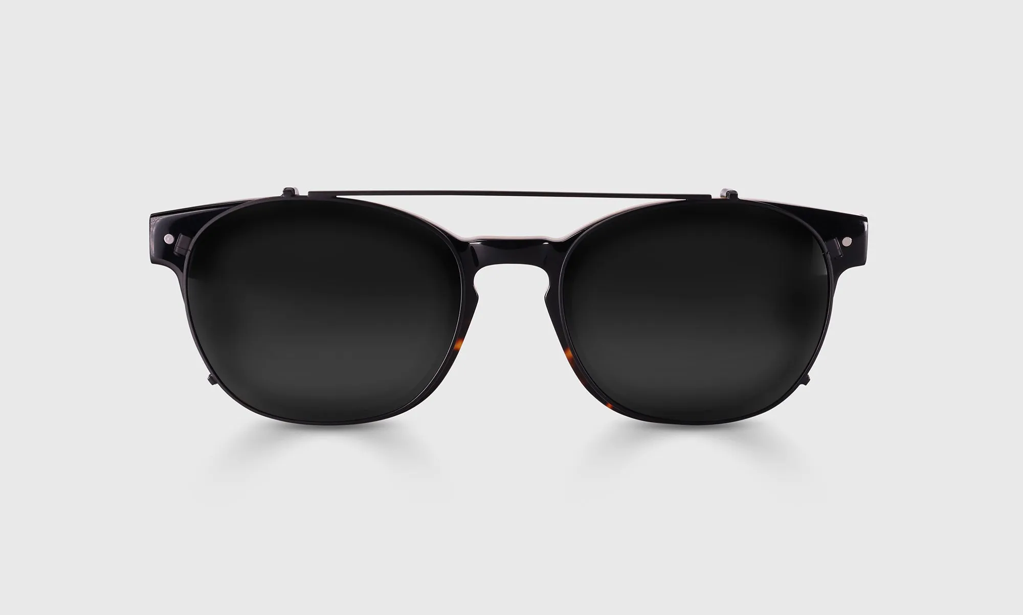 Waylaid Sunglass Clip On