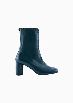 Whipstitch Boot