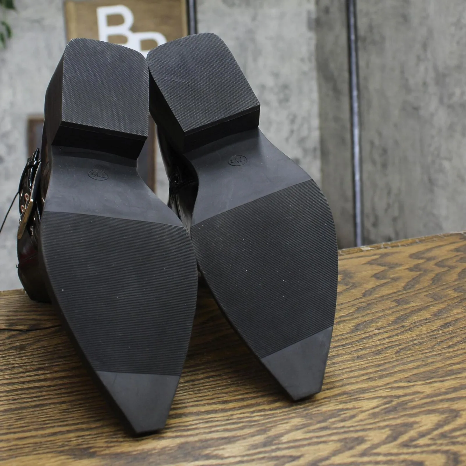 Wild Fable Giovanna Buckle Western Ankle Boots Memory Foam Insole Black 7.5M