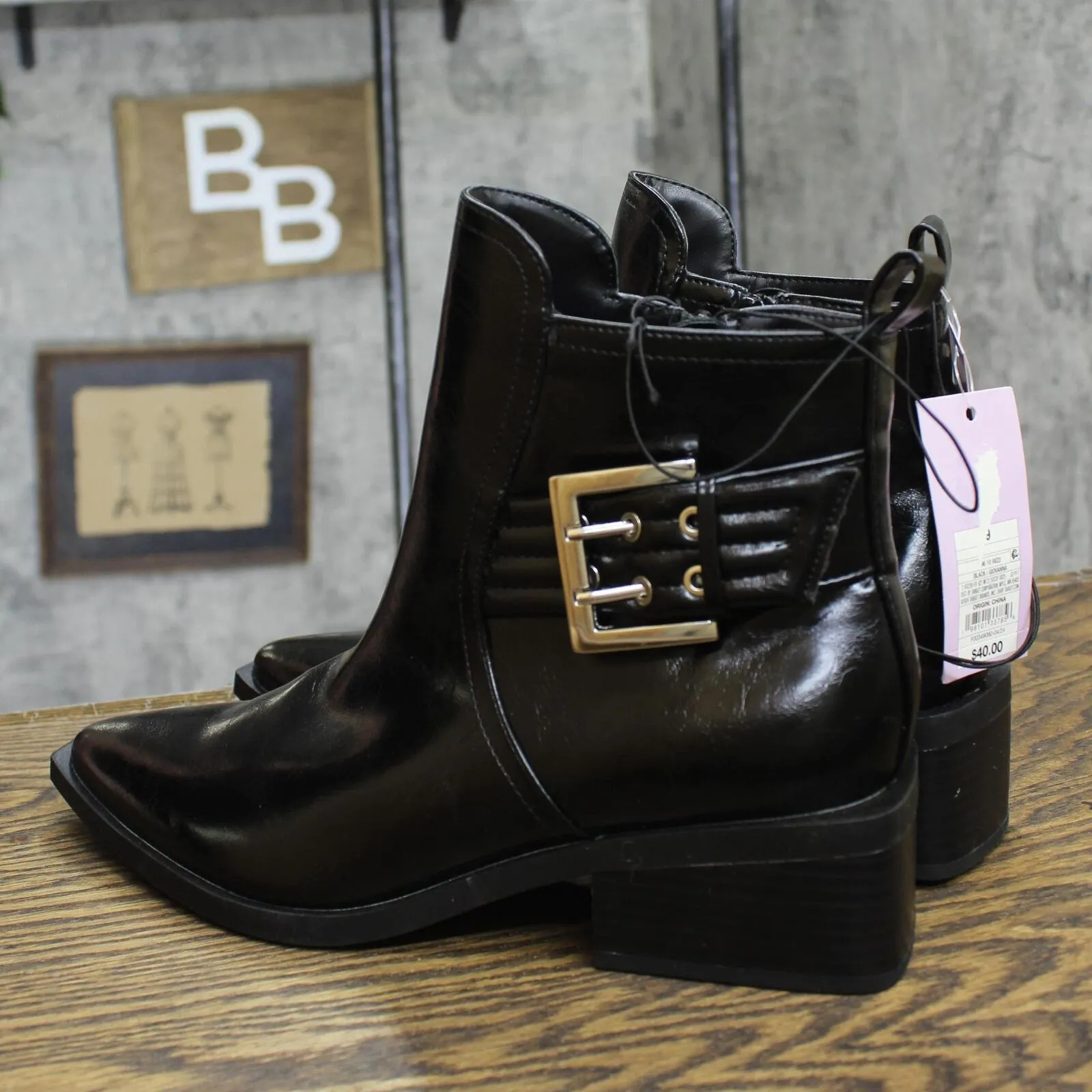 Wild Fable Giovanna Buckle Western Ankle Boots with Memory Foam Insole Black 9M
