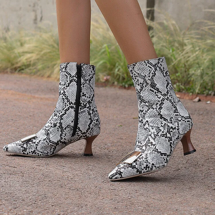 Women's Metal Decor Pointed Toe Hoof Heel Ankle Boots