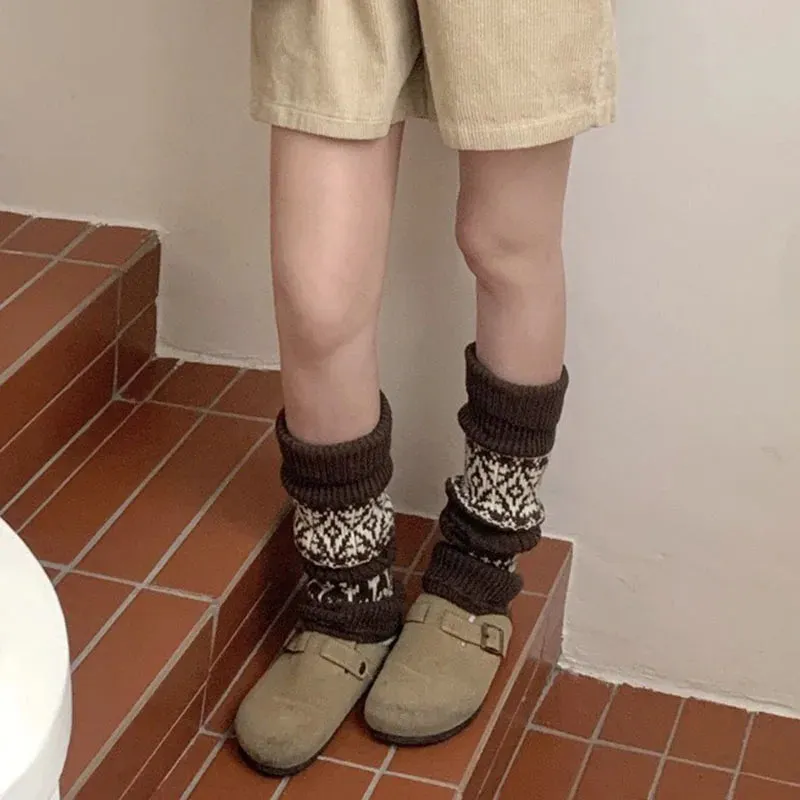 Women’s Vintage Knit Wool Leg Warmers with Tulip Pattern